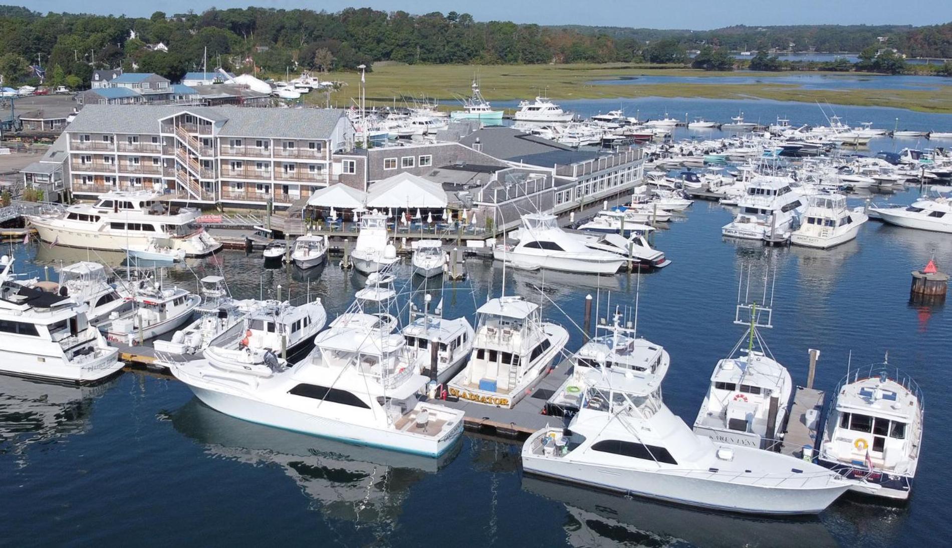 The Hotel At Cape Ann Marina Gloucester Exterior foto